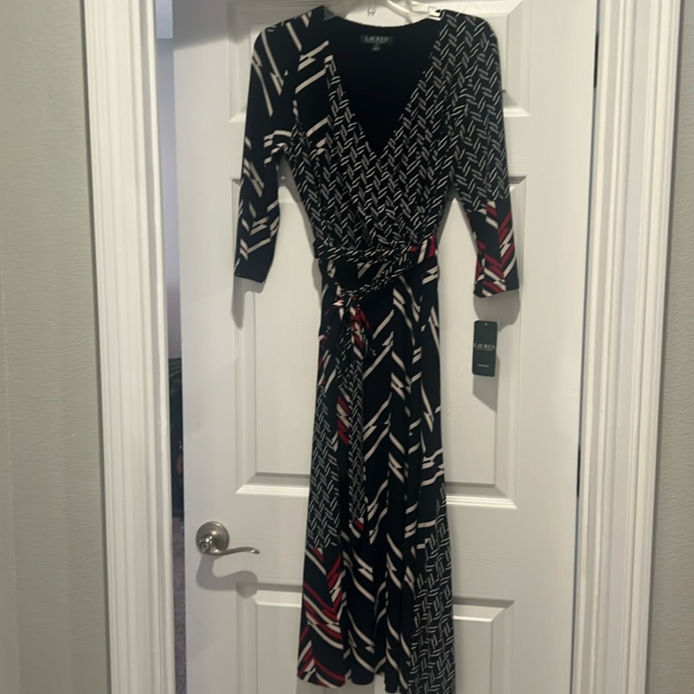 Ralph Lauren Sheath Dress with V-Neck and 3/4 Sleeves - NEW, perfect for July 4